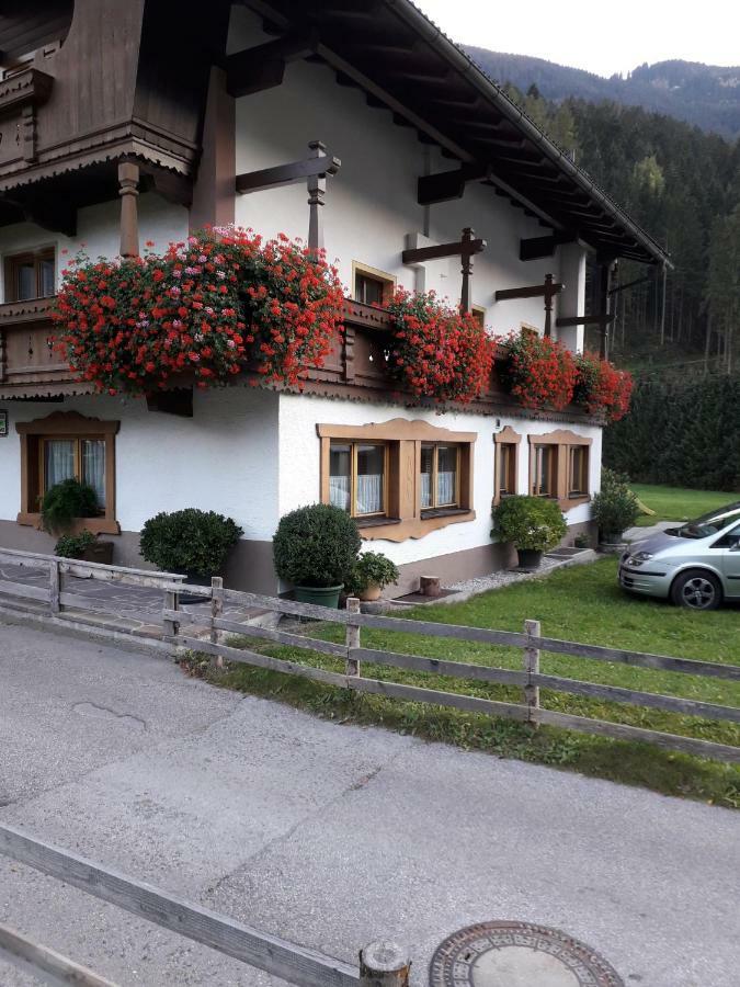 Nieslerhof Villa Mayrhofen Exterior foto